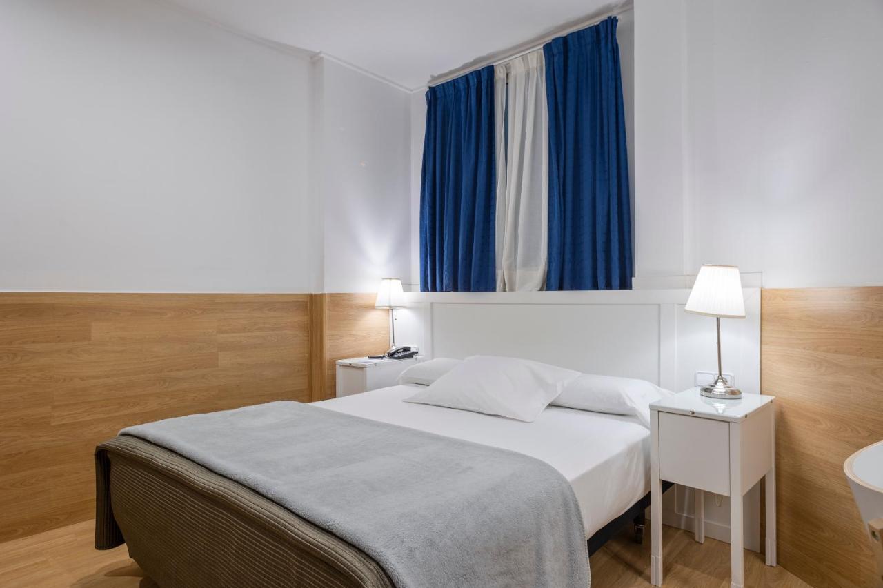 Hotel Venecia Plaza Centro Valenza Esterno foto