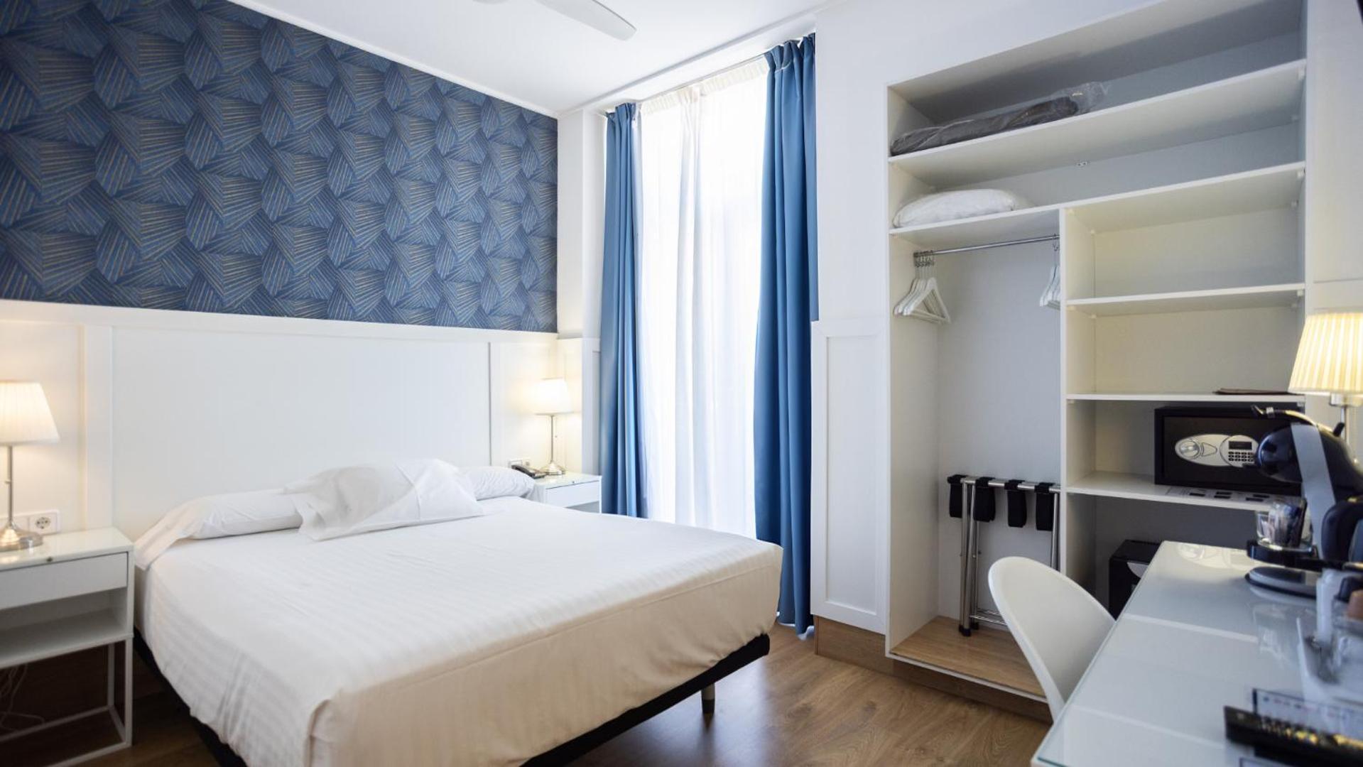 Hotel Venecia Plaza Centro Valenza Esterno foto